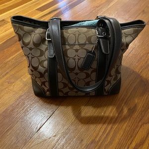 Coach Signature Tote